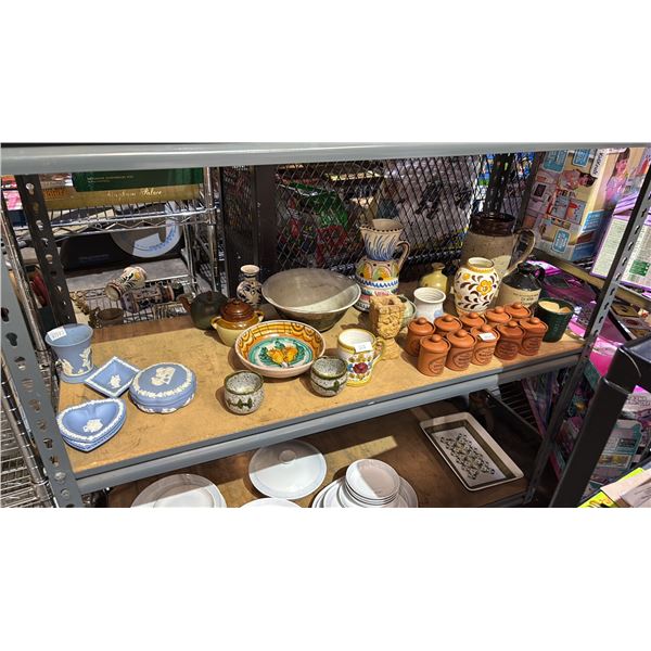 SHELF OF ASSORTED ITEMS INCLUDING; POTTERY SPICE JARS, POTTERY VASE, BOWLS & MORE