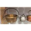 Image 3 : ASSORTED VINTAGE COPPERWARE INCLUDING; TEAPOT, PANS & MORE