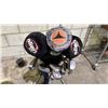 Image 3 : SUN MOUNTAIN GOLF BAG WITH ASSORTED RH GOLF CLUBS