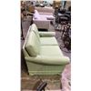 Image 4 : VINTAGE FABRIC LOVE SEAT