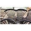 Image 4 : 9 WOOD CHAIRS