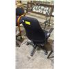 Image 2 : ROLLING OFFICE CHAIR