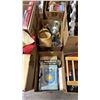 Image 4 : PALLET OF ASSORTED ITEMS INCLUDING; GLOBE, BOOKS, HOME DECOR & MORE