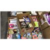 Image 3 : PALLET OF ASSORTED BOOKS