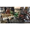 Image 2 : SHELF OF ASSORTED ANIMAL DECOR & FIGURINES