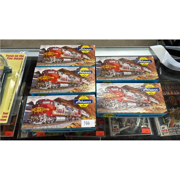 5 ASSORTED ATHEARN MODEL TRAINS