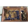 Image 3 : JEWELRY BOX WITH ASSORTED JEWELRY CONTENTS