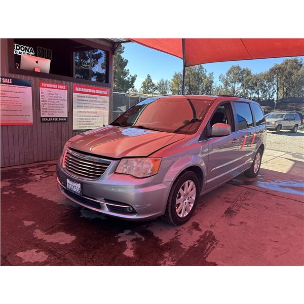 2014 CHRYSLER TOWN AND COUNTRY