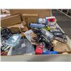 Image 2 : 4' X 8' BIN OF ASSORTED LIQUIDATION ITEMS