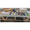 Image 1 : 4' X 8' BIN OF ASSORTED LIQUIDATION ITEMS