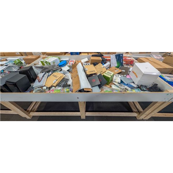 4' X 8' BIN OF ASSORTED LIQUIDATION ITEMS