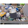 Image 2 : 4' X 8' BIN OF ASSORTED LIQUIDATION ITEMS