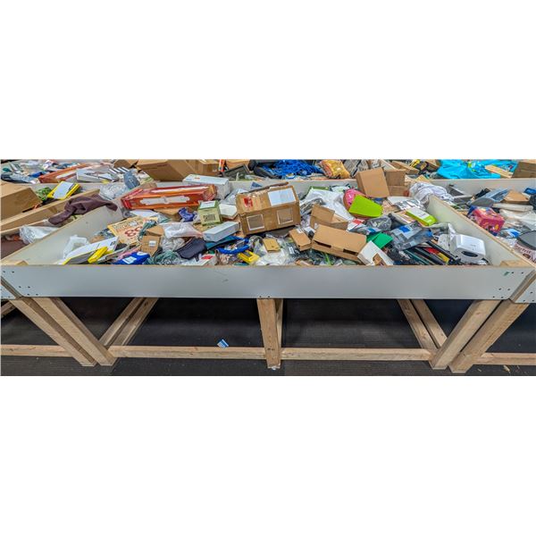 4' X 8' BIN OF ASSORTED LIQUIDATION ITEMS