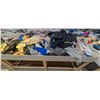 Image 1 : 4' X 8' BIN OF ASSORTED LIQUIDATION ITEMS