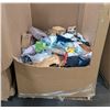 Image 1 : PALLET OF ASSORTED LIQUIDATION ITEMS