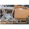 Image 1 : 2 PALLETS OF ASSORTED LIQUIDATION ITEMS