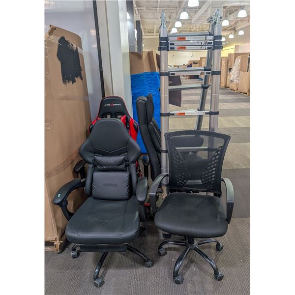 LOT OF 3 OFFICE/GAMING CHAIRS W/ EXTENDIBLE LADDER
