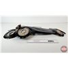 Image 4 : Wall Mount Car (Tin) (15"H x 30"W x 5"D)