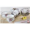 Image 7 : Royal Albert Cups & Saucers (24 Total) : Petit Point