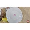 Image 5 : Royal Albert Bread & Butter/Dessert Plates (16 Total) : Petit Point