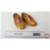 Image 2 : Wooden Shoes  (7-1/2"L x 3-1/4"W)