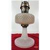 Image 4 : Aladdin Oil Lamp : Model B (Diamond Quilt) (Total Height 25")