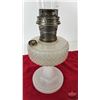 Image 6 : Aladdin Oil Lamp : Model B (Diamond Quilt) (Total Height 25")