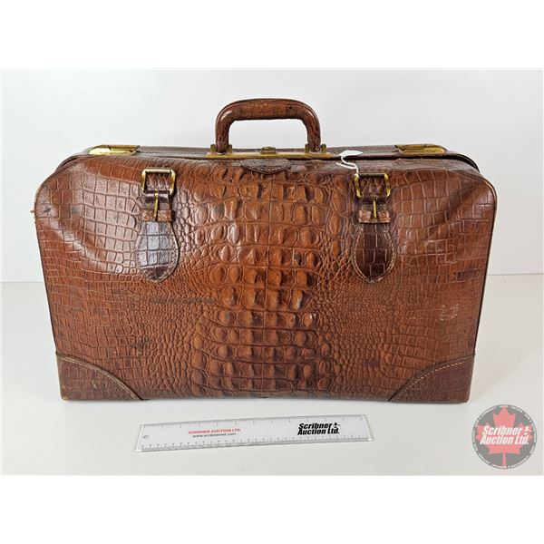 Vintage Eveleigh Suite Case : Crocodile Leather (13"H x 23"W x 7"D)