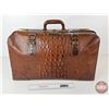 Image 1 : Vintage Eveleigh Suite Case : Crocodile Leather (13"H x 23"W x 7"D)