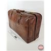 Image 2 : Vintage Eveleigh Suite Case : Crocodile Leather (13"H x 23"W x 7"D)