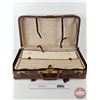 Image 4 : Vintage Eveleigh Suite Case : Crocodile Leather (13"H x 23"W x 7"D)