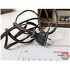 Image 7 : Rogers Electric Radio (Wood) (7-1/2"H x 12"W x 6-1/2"D)