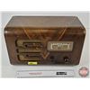 Image 1 : Marconi Electric Radio (Wood) (9-1/2"H x 15-1/2"W x 7-1/2"D)