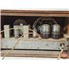 Image 6 : Electric Radio (Wood) (6-3/4"H x 12"W x 6-1/4"D)