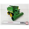 Image 8 : Homemade Lawn Ornament : John Deere Combine (6-1/4"H x 9"W x 13-1/2"D)
