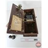 Image 10 : Wood Box Phone (20-1/2"H x 9-1/4"W x 11-1/4"D)