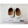 Image 4 : Wooden Shoes (White) (11"L x 4")