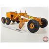 Image 1 : Pressed Steel Toy Grader : The Charles WM Doepke MFG Co. (Model Toys) (7-1/2"H x 8-1/2"W x 26"L)