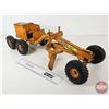 Image 2 : Pressed Steel Toy Grader : The Charles WM Doepke MFG Co. (Model Toys) (7-1/2"H x 8-1/2"W x 26"L)