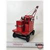 Image 6 : Pressed Steel Toy Crane : Tri-ang Jones KL44  (13"H x 6"W x 18"L)