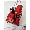 Image 7 : Pressed Steel Toy Crane : Tri-ang Jones KL44  (13"H x 6"W x 18"L)