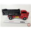 Image 5 : Pressed Steel Toy Dump Truck : Lincoln (Re-Painted) (6-1/4"H x 5-1/2"W x 15"L)