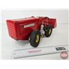 Image 5 : Pressed Steel Toy Hough Payloader: Ny-lint (6"H x 7"W x 17"L)