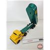 Image 12 : Pressed Steel Toy Truck & Dump Trailer : Structo (Truck is Re-Painted) (5-3/4"H x 5-1/2"W x 21"L)