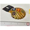 Image 6 : Shell License Plate Topper (5-1/4"H x 3-1/4"W)
