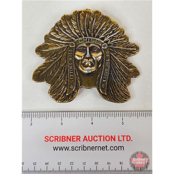 Belt Buckle : Sitting Bull Chief of the Sioux (NOTE : Loop on Back Broken)