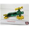 Image 11 : John Deere Cast Iron Tractor (5"H x 4"W x 8"D)