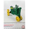 Image 4 : John Deere Cast Iron Tractor (5"H x 4"W x 8"D)