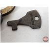 Image 5 : Winchester Padlock Heart with Key (Working) (2-1/2"H)