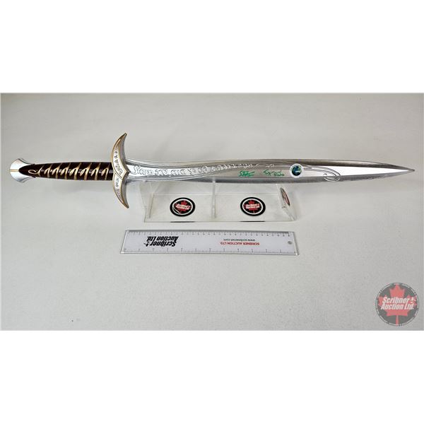 Autographed Foam Lord of the Rings Sword : Elijah Wood (Frodo) & Sean Astin (Sam)  (Certified : WWOC